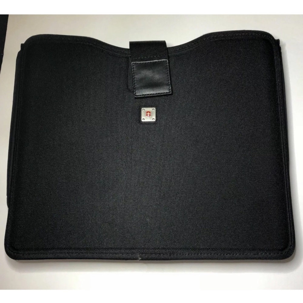 Cs2 Swiss Army Cross Computer Laptop Carrying Case - image 1